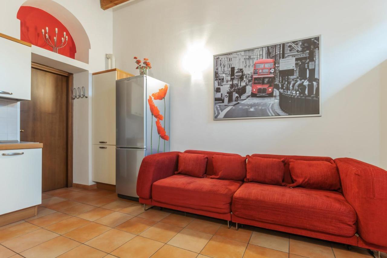 Cozy APT near Aeroporto Milano Linate Appartamento Esterno foto